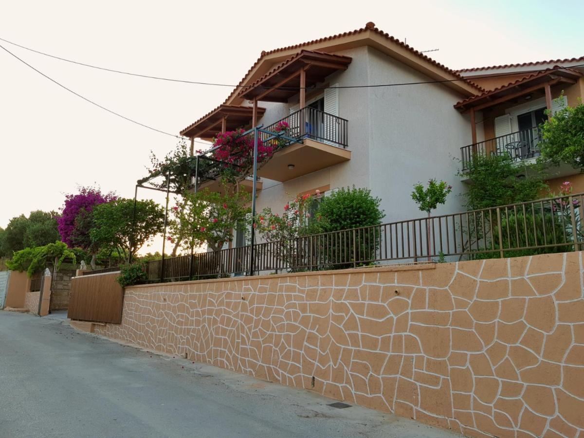 Filippos Apartments "Room 5" No Kitchen สปาร์เชีย ภายนอก รูปภาพ